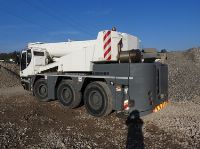 ZIAL184_876332 vehicle image