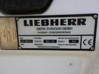 ZIAL184_876332 vehicle image